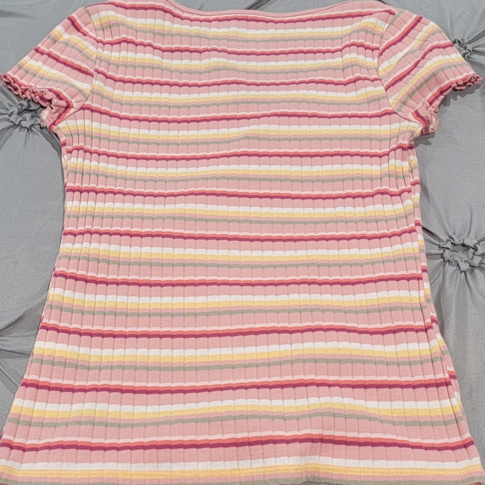 A used size 15/16 Abercrombie Kids Shirt